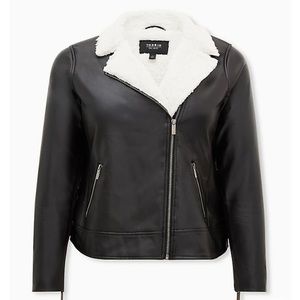 Torrid - Faux leather Sherpa lined moto jacket - Size 1